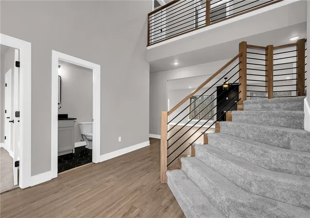 4th image of 10 York Dr, Bella Vista, AR 72714 | MLS# 1337119