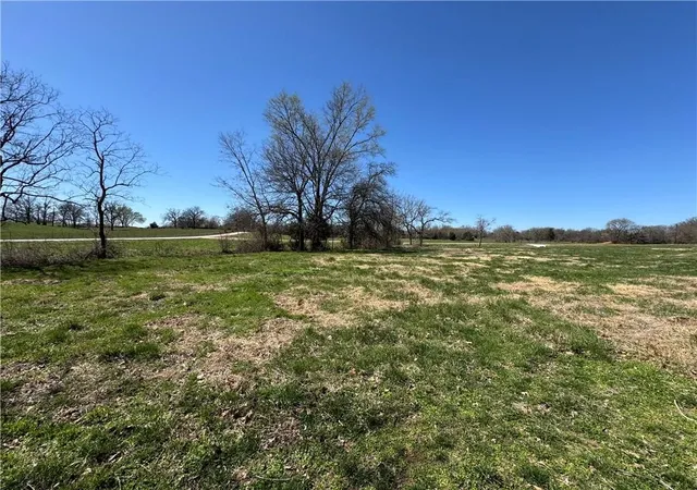 Homes for sale in Highfill, AR | Tract 4 Nw Peterson, Highfill, AR 72713 | MLS# 1338768