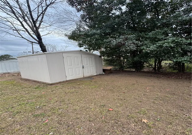 4th image of 1008 E I St, Russellville, AR 72801 | MLS# 1338644