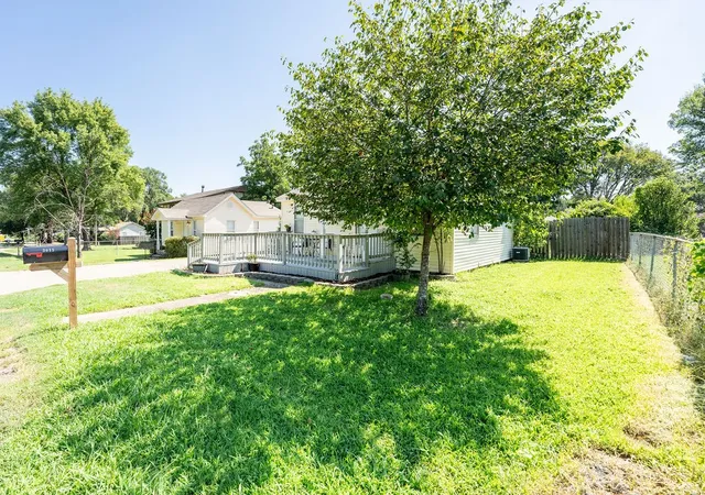Homes for sale in Fort Smith, AR | 3009 And 3015 Hendricks Blvd, Fort Smith, AR 72903 | MLS# 1338950