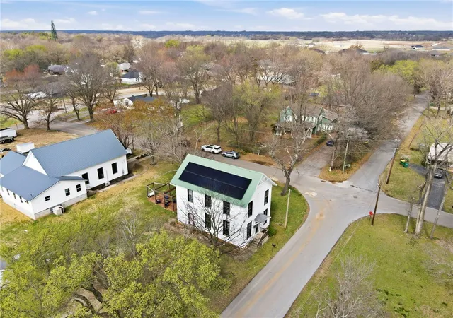 41st image of 9 Locust Ave, Farmington, AR 72730 | MLS# 1338880