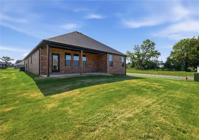 33rd image of 2300 N Zane St, Siloam Springs, AR 72761 | MLS# 1339011