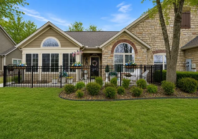 1st image of 1002 Sw Naphtali Blvd, Bentonville, AR 72713 | MLS# 1338734