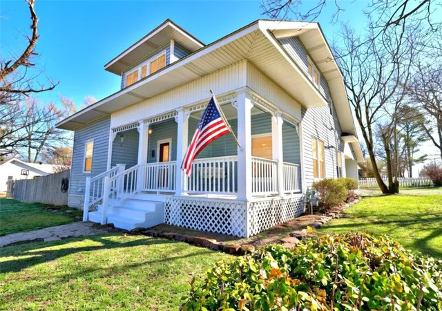 2nd image of 510 2nd Ave, Gravette, AR 72736 | MLS# 1338859