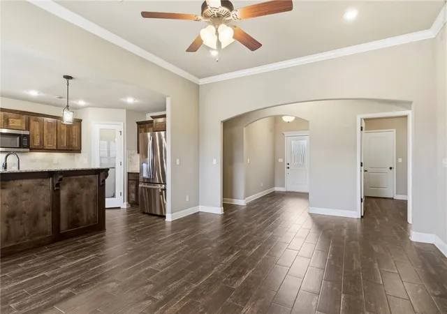 Photo 4 of Sale Pending at 2230 Hunter Dr, Pea Ridge, AR 72751 | MLS# 1339126 | Listing updated on 2026-04-15