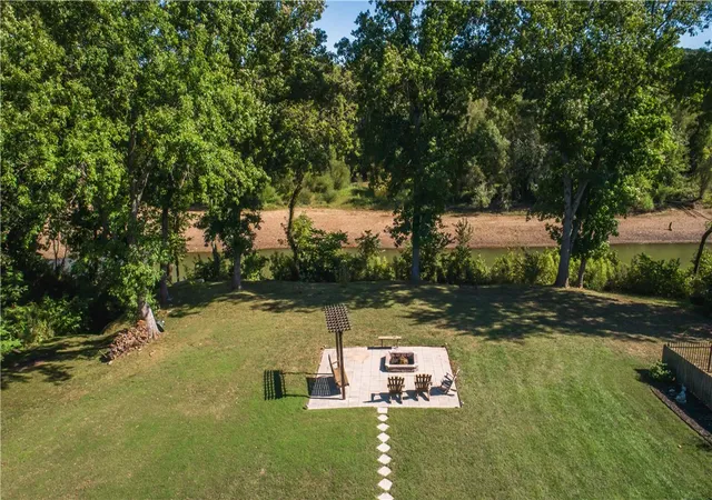 48th image of 2207 Riverfront Ln, Fayetteville, AR 72703 | MLS# 1338797