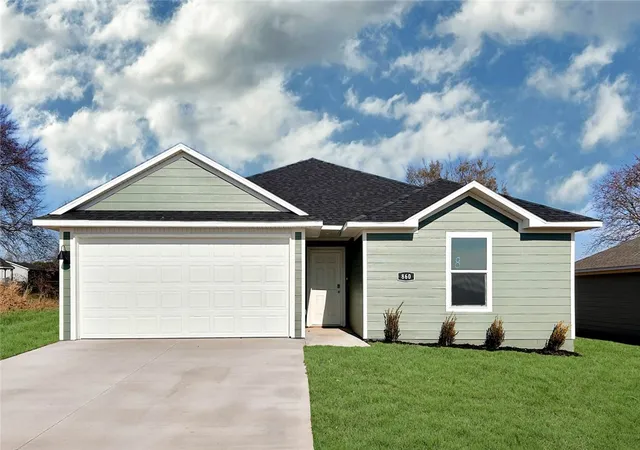 1st image of 551 Riggs St, Prairie Grove, AR 72753 | MLS# 1339251