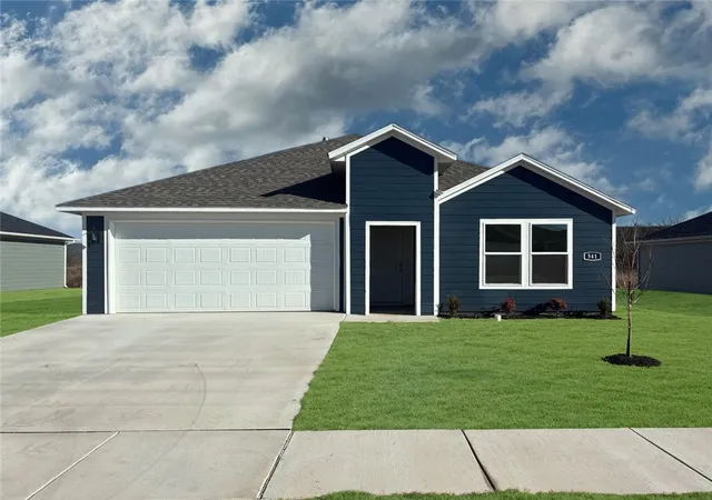 1st image of 541 Riggs St, Prairie Grove, AR 72753 | MLS# 1339255
