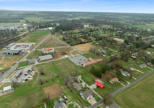 4th image of Se 1St St, Gentry, AR 72734 | MLS# 1339281