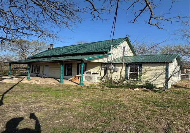 1st image of 103 Maple St, Omaha, AR 72662 | MLS# 1339380