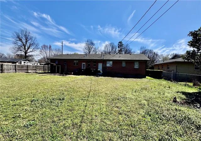 33rd image of 2000 A & B Dee Ave, Springdale, AR 72762 | MLS# 1339465