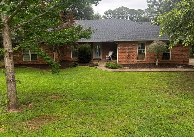 Homes for sale in Russellville, AR | 1403 Skyline Vista Ct, Russellville, AR 72802 | MLS# 1339508