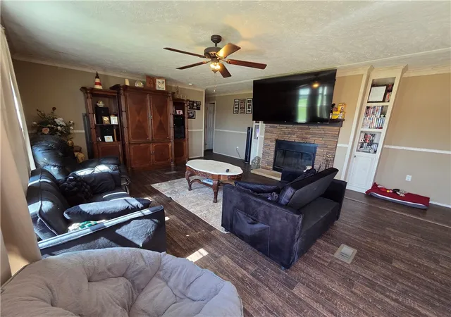 4th image of 2102 Lakeshore Ln, Mansfield, AR 72944 | MLS# 1339544