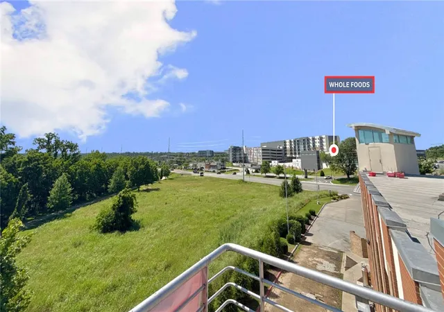 3rd image of 2000 S Promenade Blvd #305D, Rogers, AR 72758 | MLS# 1337818