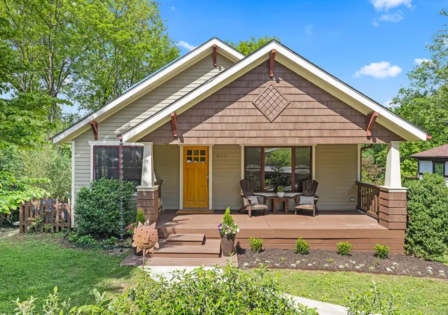 Homes for sale in Fayetteville, AR | 803 N Highland Ave, Fayetteville, AR 72701 | MLS# 1339566