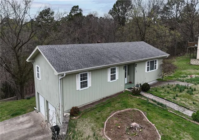 4th image of 130 Shelton Dr, Eureka Springs, AR 72632 | MLS# 1339042