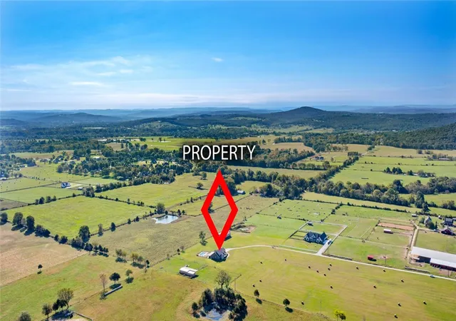 5th image of 670 Habberton Rd, Fayetteville, AR 72703 | MLS# 1337264