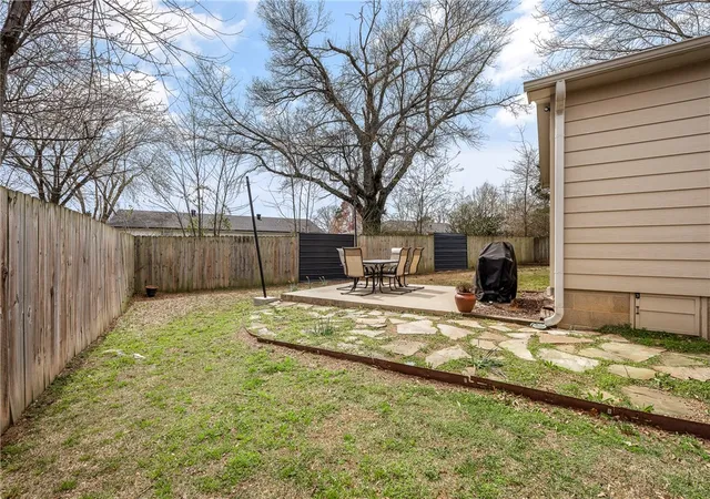 Photo 26 of Single family home for sale at 715 Nw 6th Street, Bentonville, AR 72712 | MLS# 1339629 | Listing updated on 2026-08-03