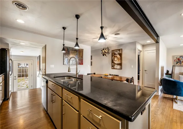 Photo 5 of Single family home for sale at 715 NW 6th Street, Bentonville, AR 72712 | MLS# 1339629 | Listing updated on 2026-08-03