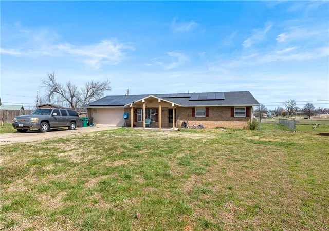 1st image of 905 S Park Pl, Rogers, AR 72758 | MLS# 1339813