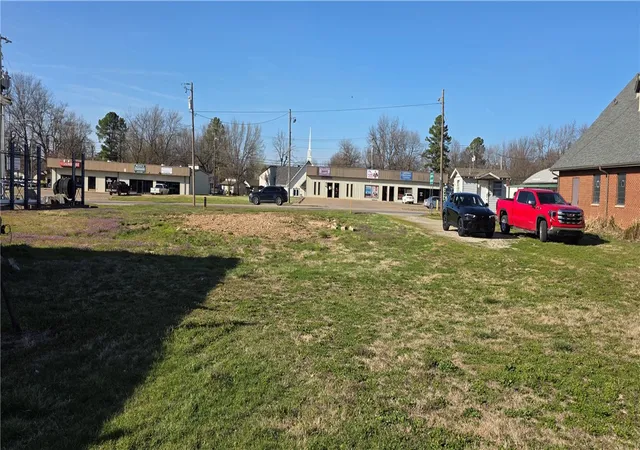Homes for sale in Green Forest, AR | 107 Main St, Green Forest, AR 72638 | MLS# 1339952