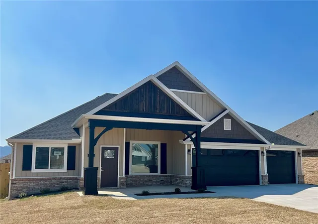 1st image of 662 Summer Ln, Prairie Grove, AR 72753 | MLS# 1339861