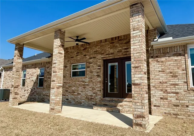 3rd image of 662 Summer Ln, Prairie Grove, AR 72753 | MLS# 1339861