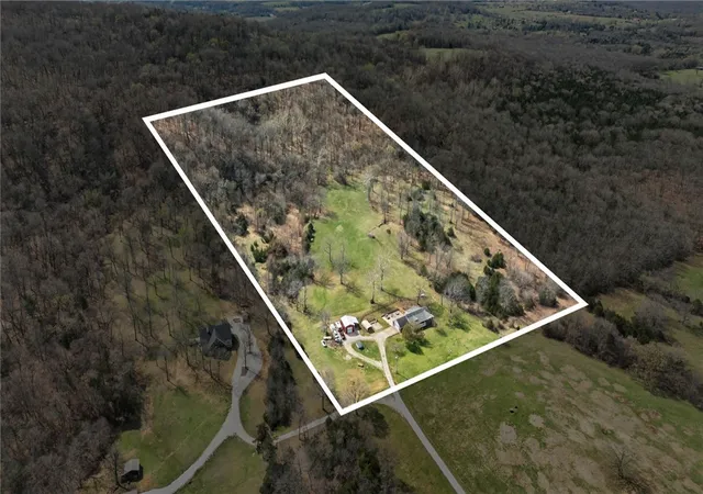 4th image of 11993 Ranchwood Rd, Prairie Grove, AR 72753 | MLS# 1339822