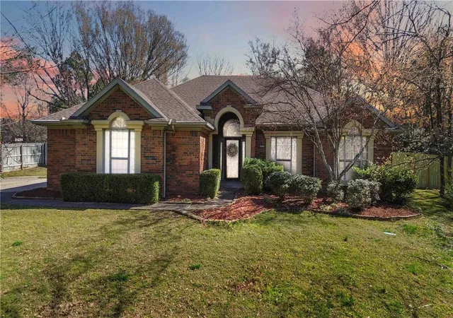 1st image of 2876 S Club Oak Dr, Fayetteville, AR 72701 | MLS# 1339785