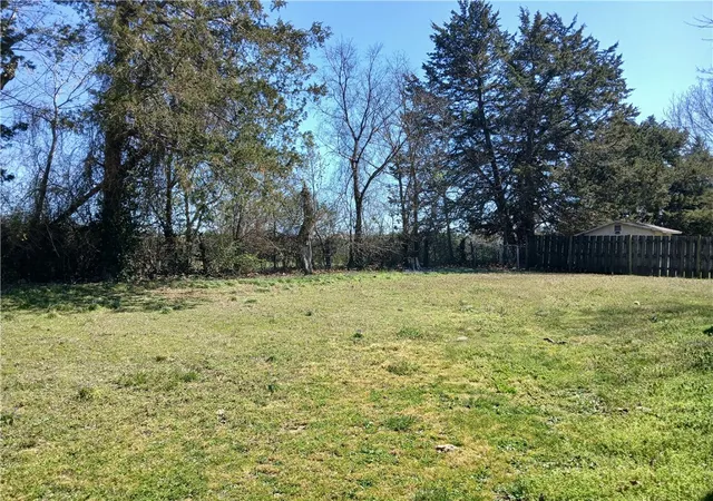 Homes for sale in Berryville, AR | 503 Locust St, Berryville, AR 72616 | MLS# 1339993