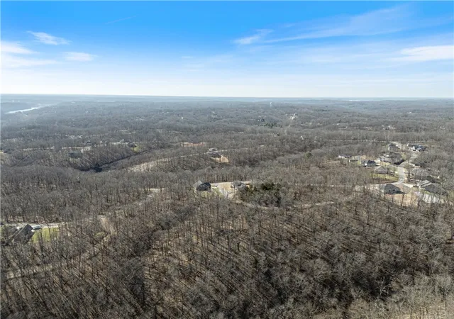 Homes for sale in Bella Vista, AR | 5 Grimsby Ln, Bella Vista, AR 72714 | MLS# 1340021