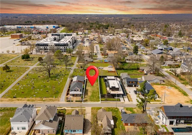 Photo 1 of Sale Pending at 228 Sw F St, Bentonville, AR 72712 | MLS# 1339976 | Listing updated on 2026-04-04