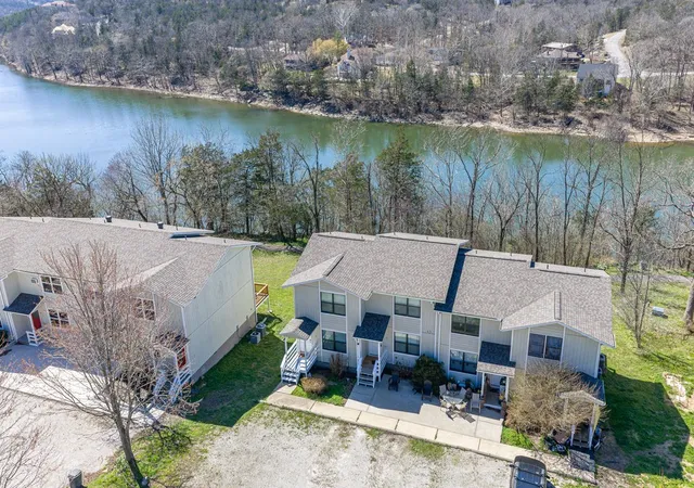 Homes for sale in Holiday Island, AR | 45 Blue Water Dr #1, Holiday Island, AR 72631 | MLS# 1339849