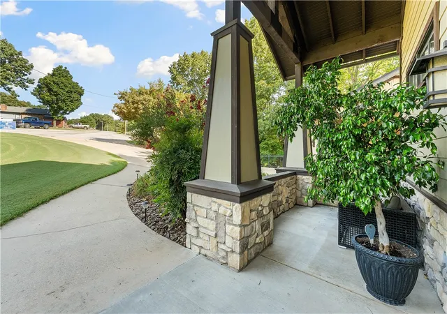 4th image of 1206 E Timber Top Dr, Rogers, AR 72756 | MLS# 1340062