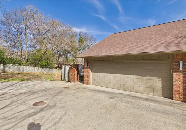 5th image of 78 E Sycamore St, Fayetteville, AR 72703 | MLS# 1340142