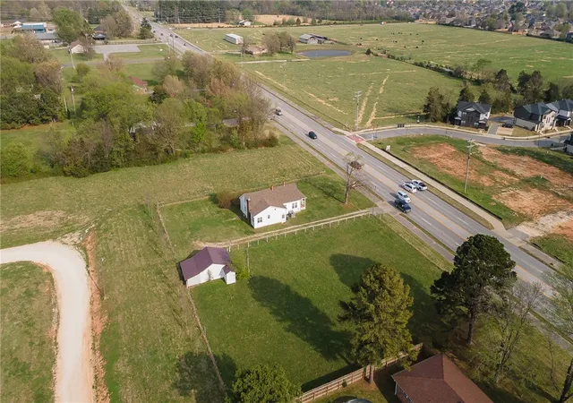 25th image of 5236 W Wedington Dr, Fayetteville, AR 72704 | MLS# 1339872