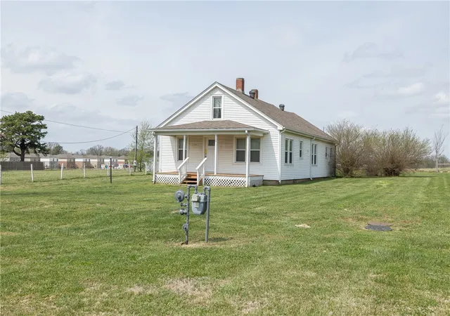 4th image of 5236 W Wedington Dr, Fayetteville, AR 72704 | MLS# 1339872