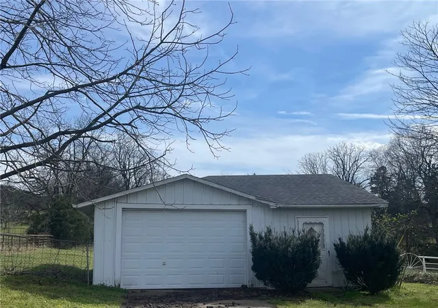 Photo 4 of Sale Pending at 2718 Highway 21 S, Berryville, AR 72616 | MLS# 1340260 | Listing updated on 2026-10-05