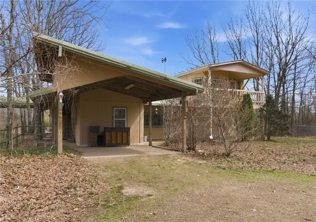 Homes for sale in West Fork, AR | 16436 Low Gap Rd, West Fork, AR 72774 | MLS# 1339459