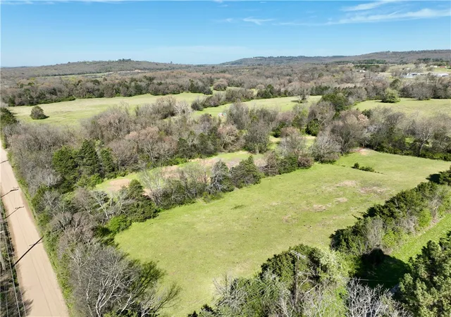 Homes for sale in Altus, AR | Tbd Hwy 186, Altus, AR 72821 | MLS# 1340344