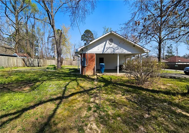 Homes for sale in Little Rock, AR | 9727 Lanehart Rd, Little Rock, AR 72204 | MLS# 1340560