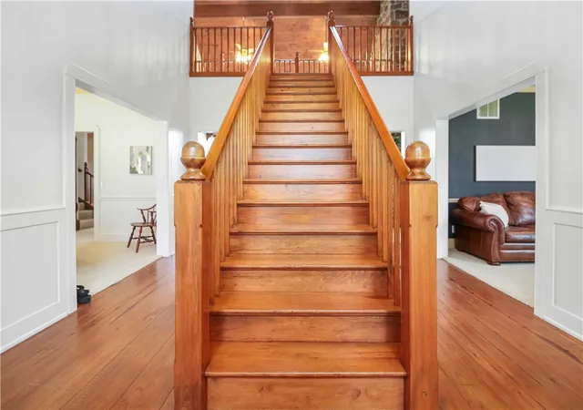Photo 3 of Single family home for sale at 2701 Inwood Dr, Harrison, AR 72601 | MLS# 1340599 | Listing updated on 2026-07-14