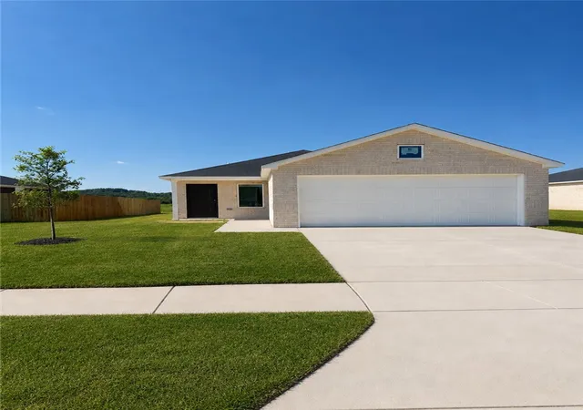 1st image of 545 E Boston St, Prairie Grove, AR 72753 | MLS# 1340668