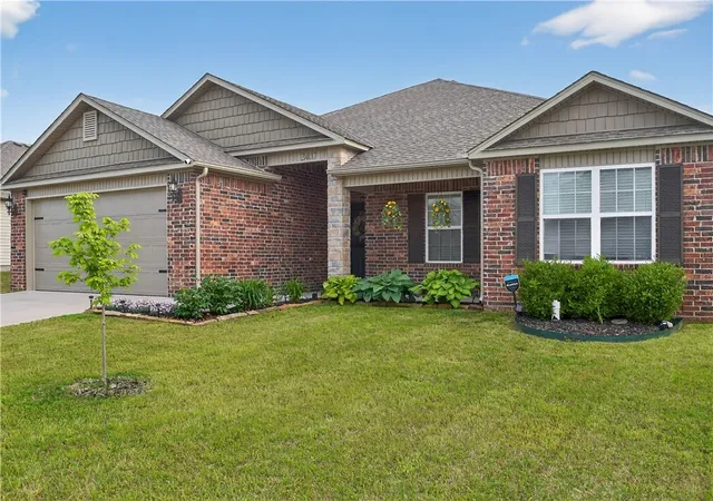 2nd image of 2407 Maplewood Ave, Lowell, AR 72745 | MLS# 1340561