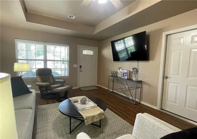 Photo 4 of Single family home for sale at 820 SE East Ct, Bentonville, AR 72712 | MLS# 1340743 | Listing updated on 2026-08-26