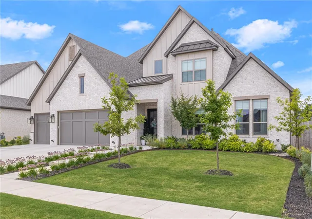 2nd image of 8806 W Comet Dr, Bentonville, AR 72713 | MLS# 1340694