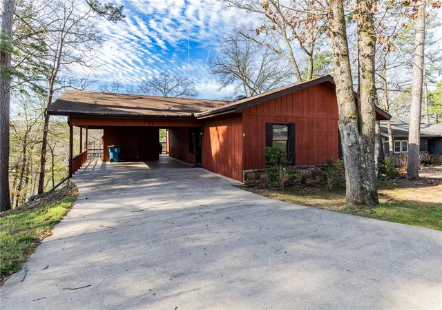 Homes for sale in Bella Vista, AR | 17 Devizis Dr, Bella Vista, AR 72714 | MLS# 1340242