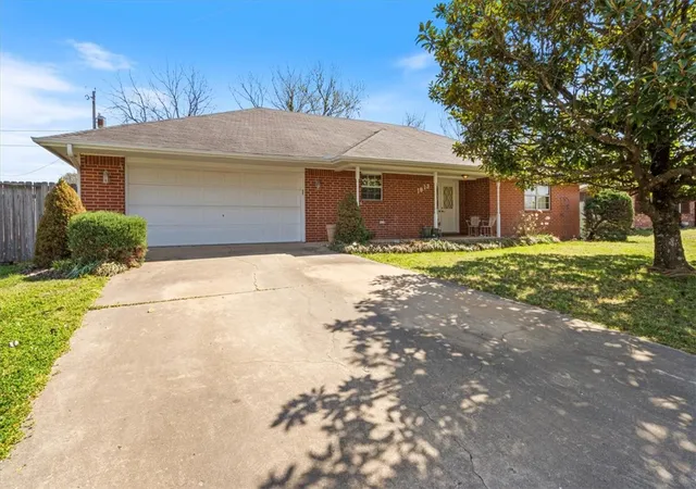 Photo 1 of Single family home for sale at 1813 K St, Rogers, AR 72756 | MLS# 1340852 | Listing updated on 2026-07-29