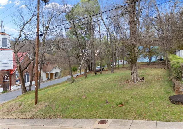 Photo 3 of Land for sale at 2 N Willow Ave, Fayetteville, AR 72701 | MLS# 1340750 | Listing updated on 2026-03-30