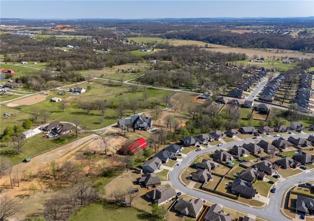 30th image of 952 Glass St, Cave Springs, AR 72718 | MLS# 1340724